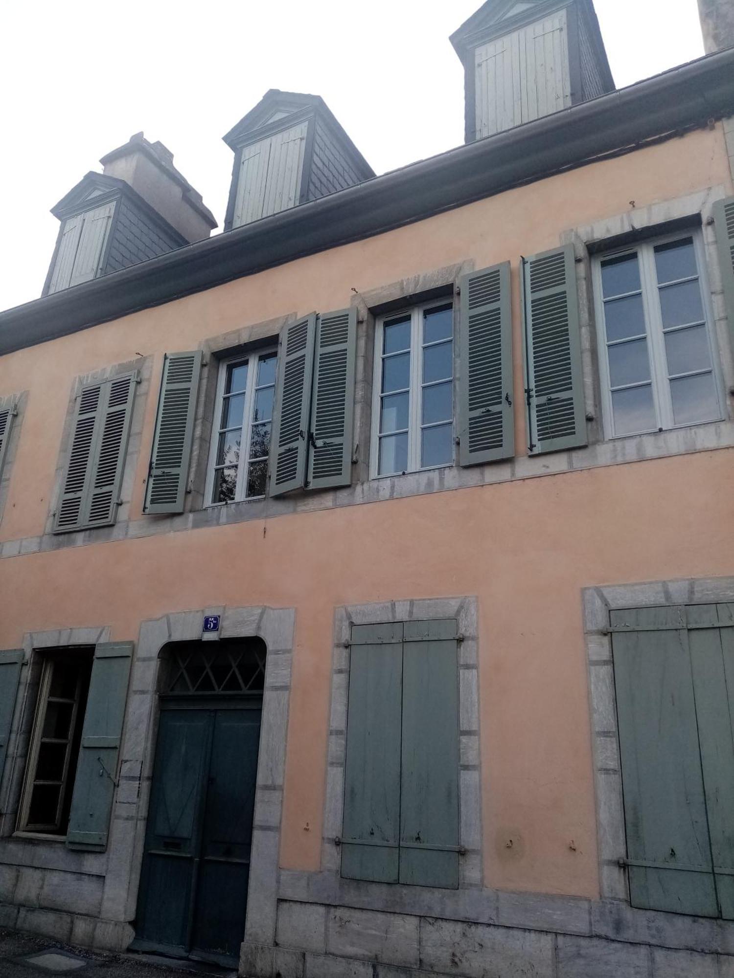 Charmant Appartement Au Centre De Bagnères-de-Bigorre Buitenkant foto