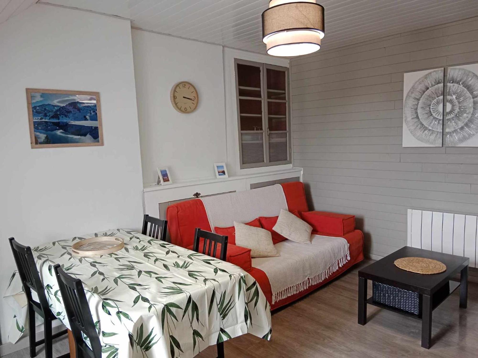 Charmant Appartement Au Centre De Bagnères-de-Bigorre Buitenkant foto