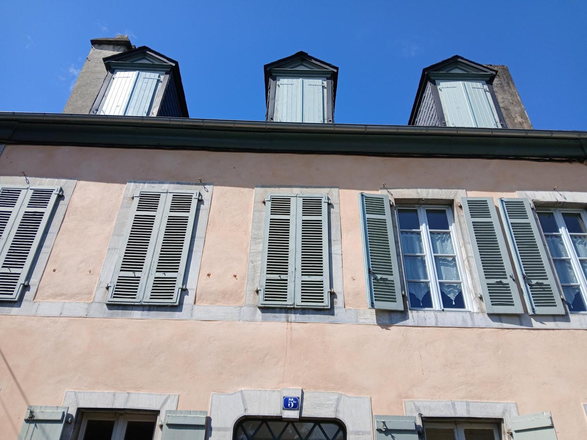 Charmant Appartement Au Centre De Bagnères-de-Bigorre Buitenkant foto